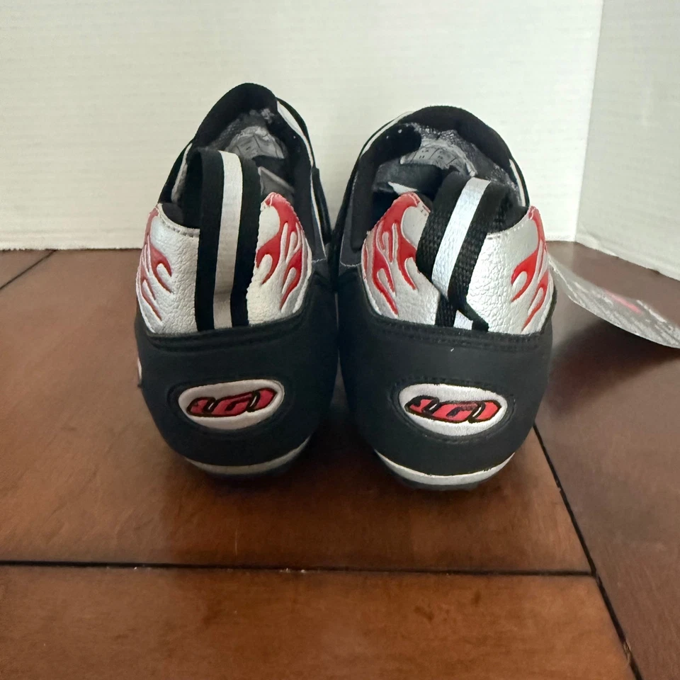 Nuevo con etiquetas Zapatos de Ciclismo Louis Garneau Plateados Negros para Hombres Talla 14 Ergo Air Botines Foto 3 de 4