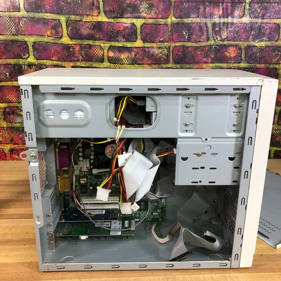 Classic Custom Beige ATX PC DOS Gaming Computer Untested (For Restore Project) - Image 4 of 4