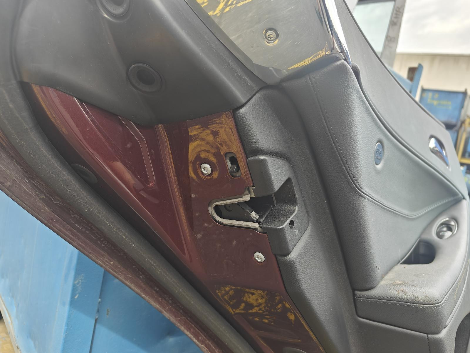 Mercedes CLS Class Left Rear Door Lock Mechanism C219 / CLS 350 04/2005-05/2011