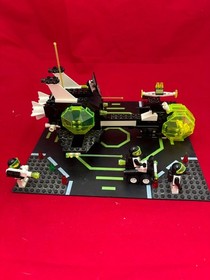 6988 Lego Alpha Centauri Outpost (1991) 100% Complete With Instructions