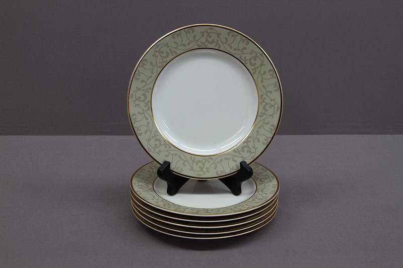 Mikasa Regent Street 6 Salad Plates L3424 Excellent Used Condition