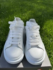 Alexander McQueen Size 40eu - 7-8us