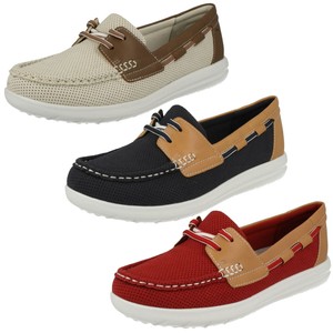 clarks ladies boat shoes