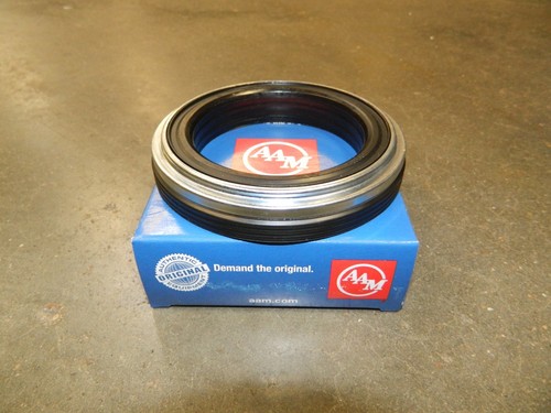 40012061 OIL SEAL REAR WHEEL HUB 2003+ Dodge Ram 2500 3500 Dually Dual 11.5 AAM - Picture 2 of 3