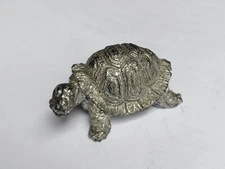 magnifique tortue miniature en étain véritable , collection, turtle  S10