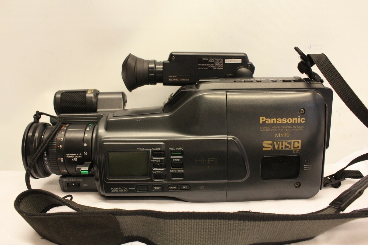 PANASONIC NV-MS90B S-VHS-C MOVIE CAMERA WITH ACCESSORIES SPARE