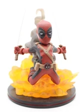 Q-Fig Loot Crate Marvel Deadpool Exclusive 5" Figure by Quantum Mechanix