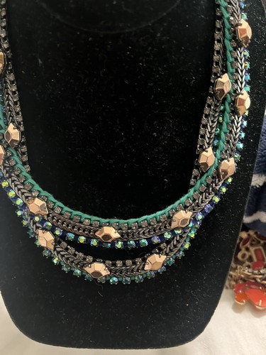 Stella & Dot Rose Gold + Hematite Mercury Statement Necklace Green Blue Rare - Picture 4 of 4
