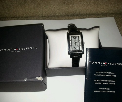 Tommy Hilfiger Woman's Watch Rectangle Leather Band Silver Face - Bild 2 von 8
