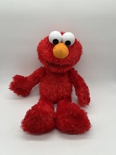Tickle Me Elmo 2016 C0923 Giggles Shakes Talks Hasbro Sesame Street Plush