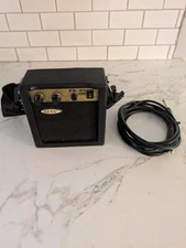 VINTAGE Zeny PG-05 5W GUITAR AMPLIFIER 5W  W Strap