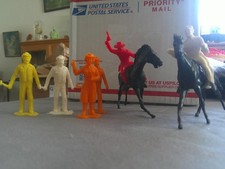 MARX ROY ROGERS, DALE EVANS AND OTHER PLAYSET FIGURES