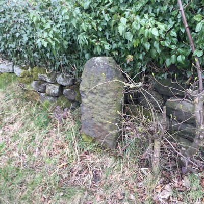 Foto 6x4 alter Meilenstein von Makeney Road, westlich von Holbrook Holbrook \/SK364 c2016
