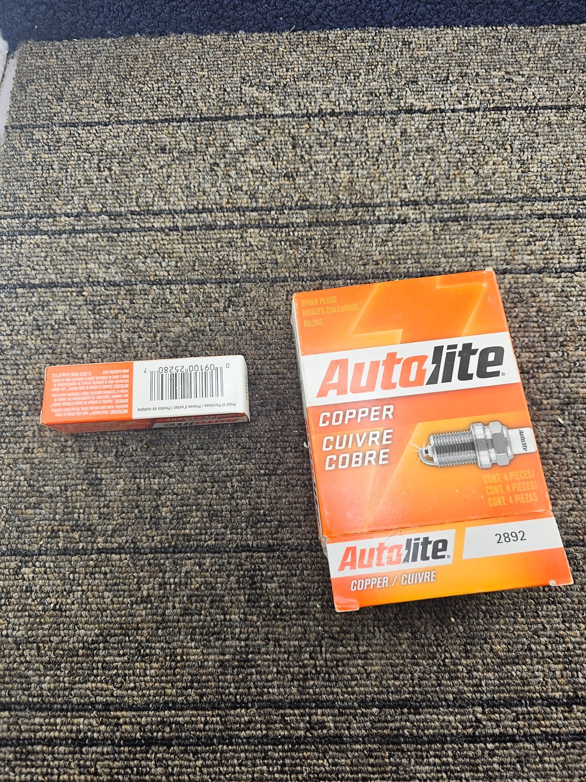 QTY 4 Autolite 2892 Nascar Performance Spark Plug for VB40FFM AVZKO