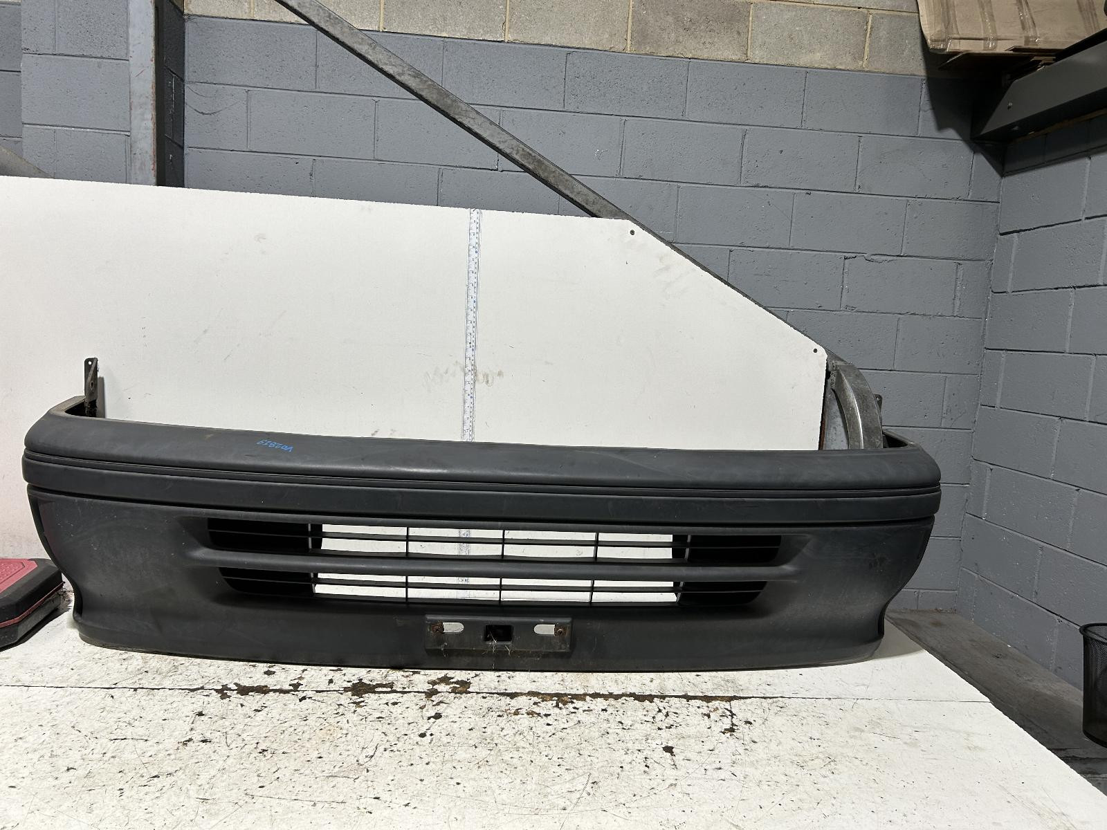 Toyota Hiace Bumper Bar Front RZH 10/1989-08/1998