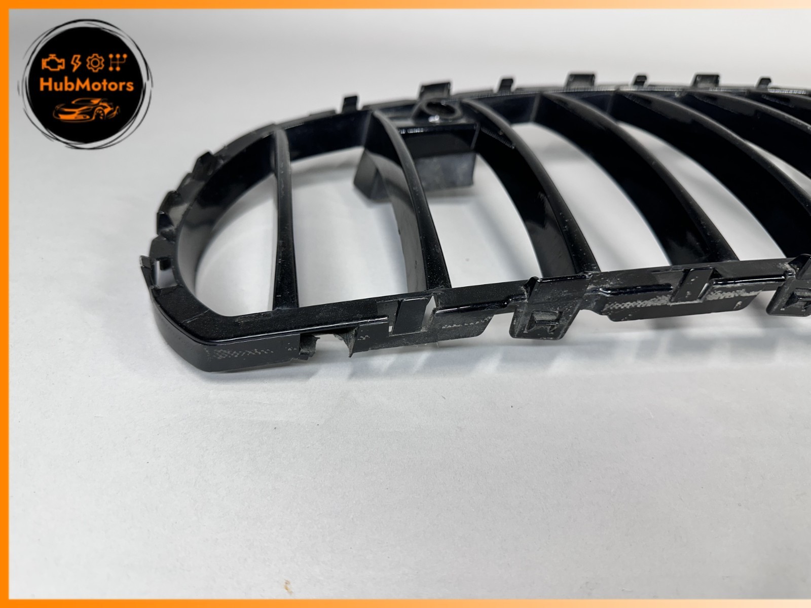 Maserati Quattroporte 2014-2016 Front Bumper grille P/N 670013782