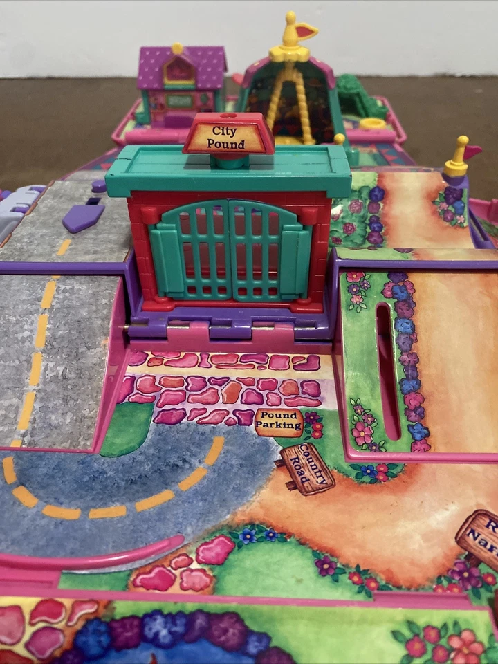 Pound Puppies Galoob Van Bus Circo Parque Infantil Juego Desplegable De Colección 1995 Foto 3 de 4