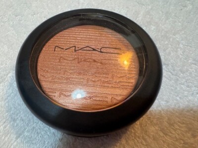 MAC JUST A PINCH BLUSH EXTRA DIMENSION