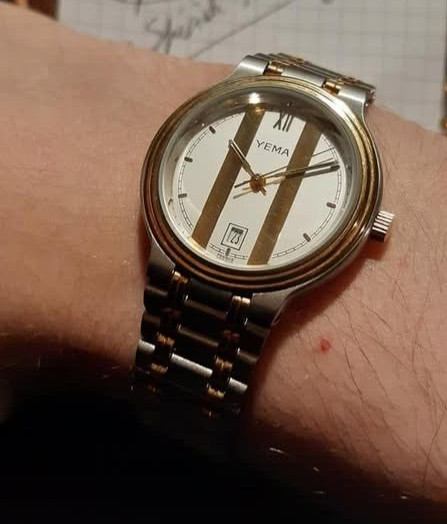 Montre Yema Mixte Quartz N.O.S pour Style Rétro Quotidien