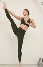 NWOT Athleta Transcend High-rise Yoga Tight Olive Aspen Full Size MT