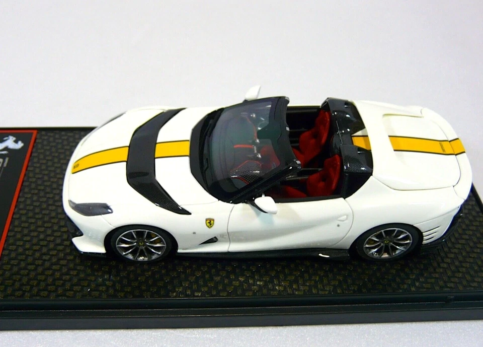 FERRARI 812 Competizione A Bianco Avus LTD 78 pcs BBR MODELS 1:43 - Immagine 4 di 4
