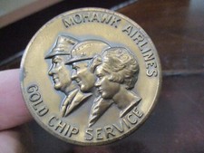 MOHAWK AIRLINES GOLD CHIP SERVICE WE'RE ON YOUR SIDE MOHAWK VTG MEDALLIION TOKEN