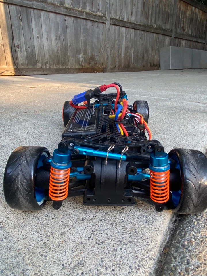 rc cars electric 1/10 brushless used - Image 4 of 4