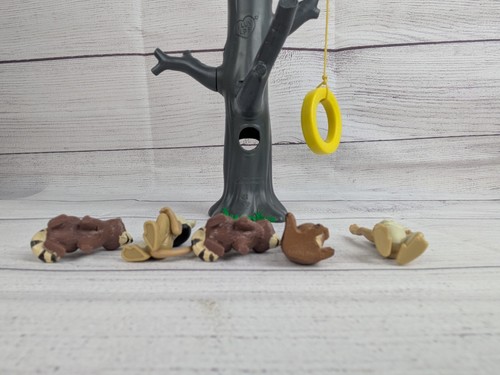 Kenner 1992 Littlest Pet Shop Swinging Monkeys with Tree Hangout - Picture 10 of 12