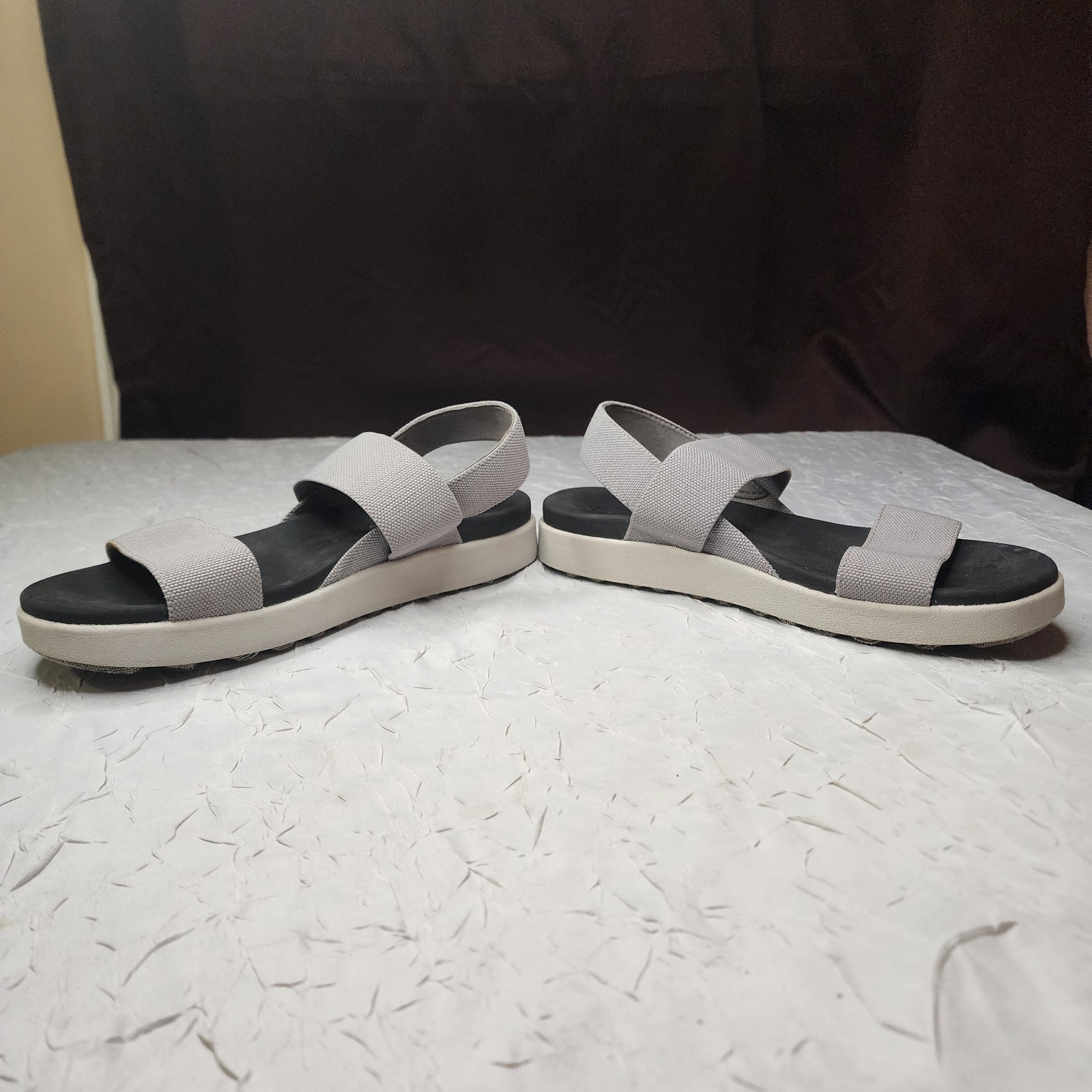 Sandali Keen donna Elle taglia 9 5 grigi cinturino posteriore spiaggia passeggio slingback