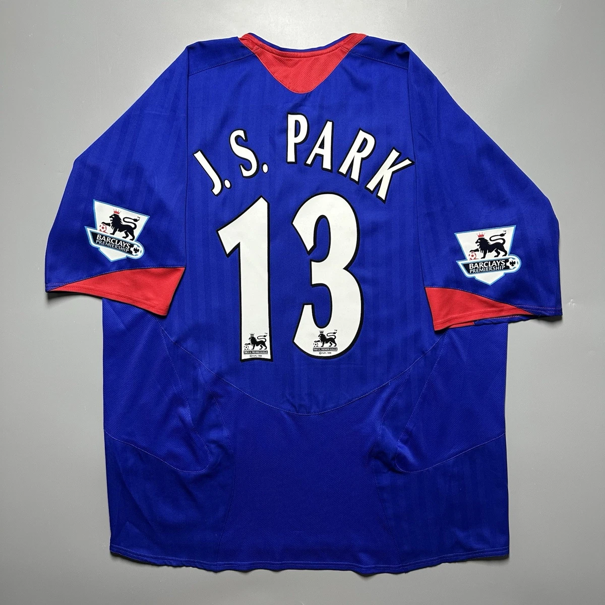 Blue Manchester United Size XL International Club Soccer Fan