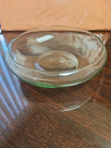 Clear Tinted Green Glass Bowl For Floating Candles And Flowers 7" - Picture 4 of 9