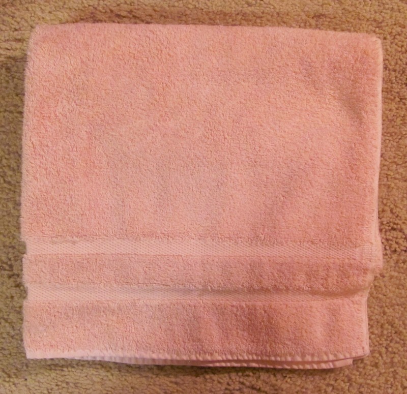 Martha Stewart Every Day Blue Label PINK Bath Towel 100% Cotton Plush