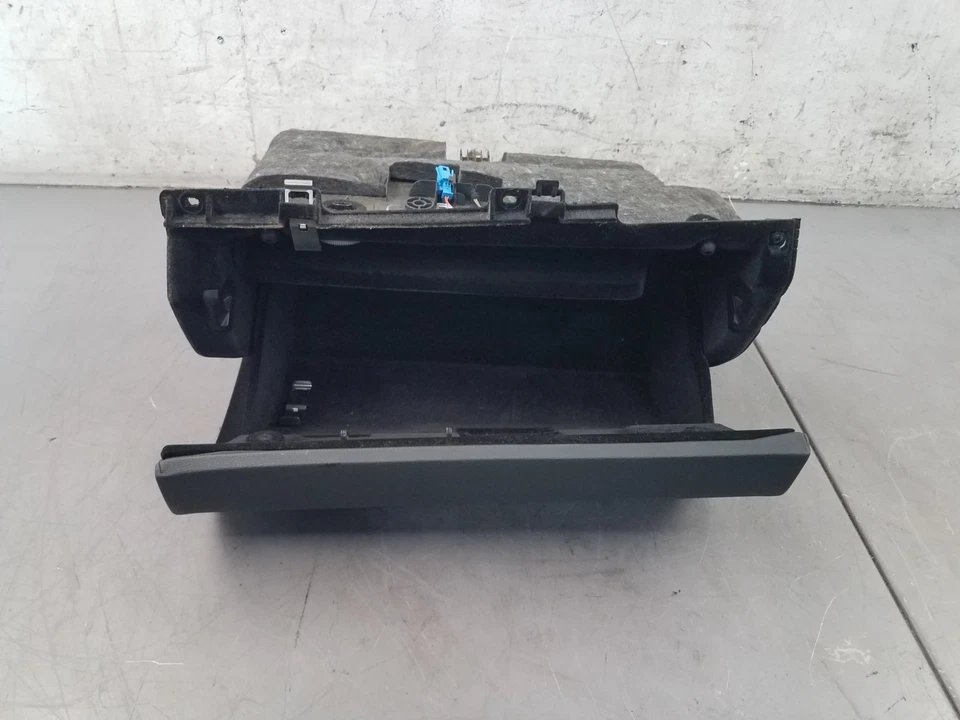 Mercedes Benz AMG E 63 2012 guantera #2691 VV9 Foto 4 de 4