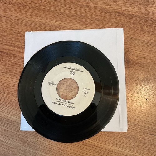 45 George Thorogood - Get A Haircut / Gone Dead Train On Emi Records Played - Picture 2 of 2