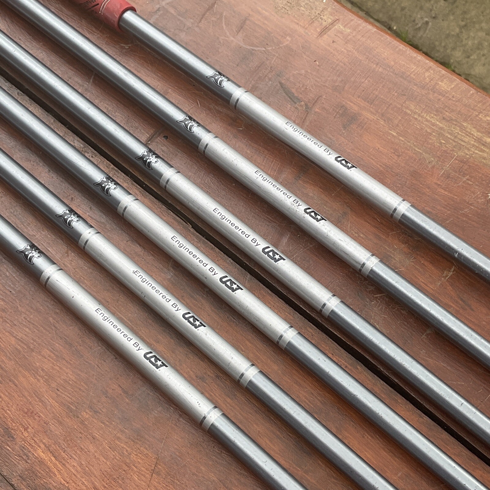 LYNX CRYSTAL CAT GOLF CLUB IRONS 5,6,7,8,9,P R/H GRAPHITE SHAFTS eBay