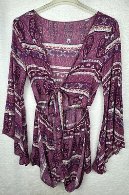 Floral Hippie Long Sleeved Playsuit Romper MED V Neck Boho Witchy Whimsy Dainty