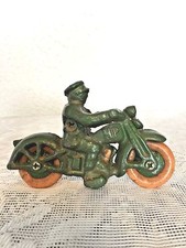 VINTAGE 19 HARLEY DAVIDSON REPLICA XONEX CAST IRON MOTORCYCLE WITH RIDER
