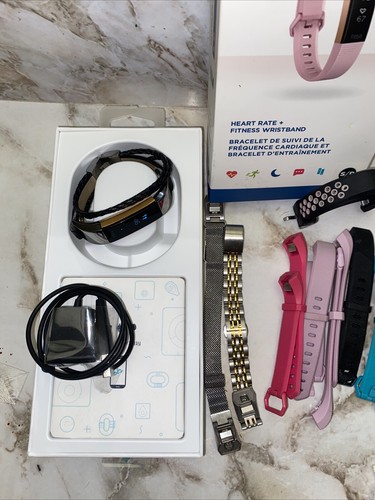 Fit Bit Alta HR Special Edtn Gold New Showroom Mdl In Box +TONS of Bands & Cord - Picture 4 of 18