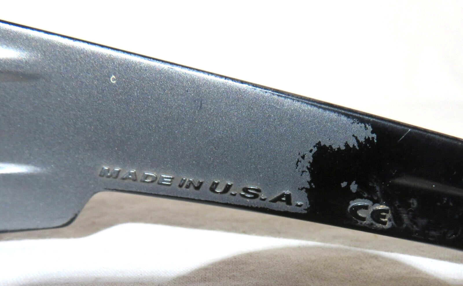 Oakley Gascan Limited Edition Ducati Sete 15 Sunglasses parts/repair image 9