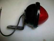 K-D LAMP CO. RED CLEARANC MARKER LIGHT ASSEMBLY  P/N 506-2693  28 V  6 WATT