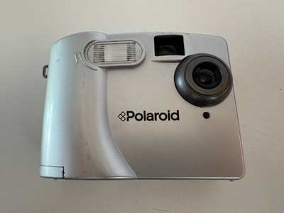 Polaroid PhotoMAX Fun Flash 640 Digital Camera 1999 Vintage T2 FOR PARTS ONLY