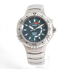 [Near MINT] Seiko GIUGIARO Air Divers 5M42-0F70 Green Dial Kinetic Men's Watch