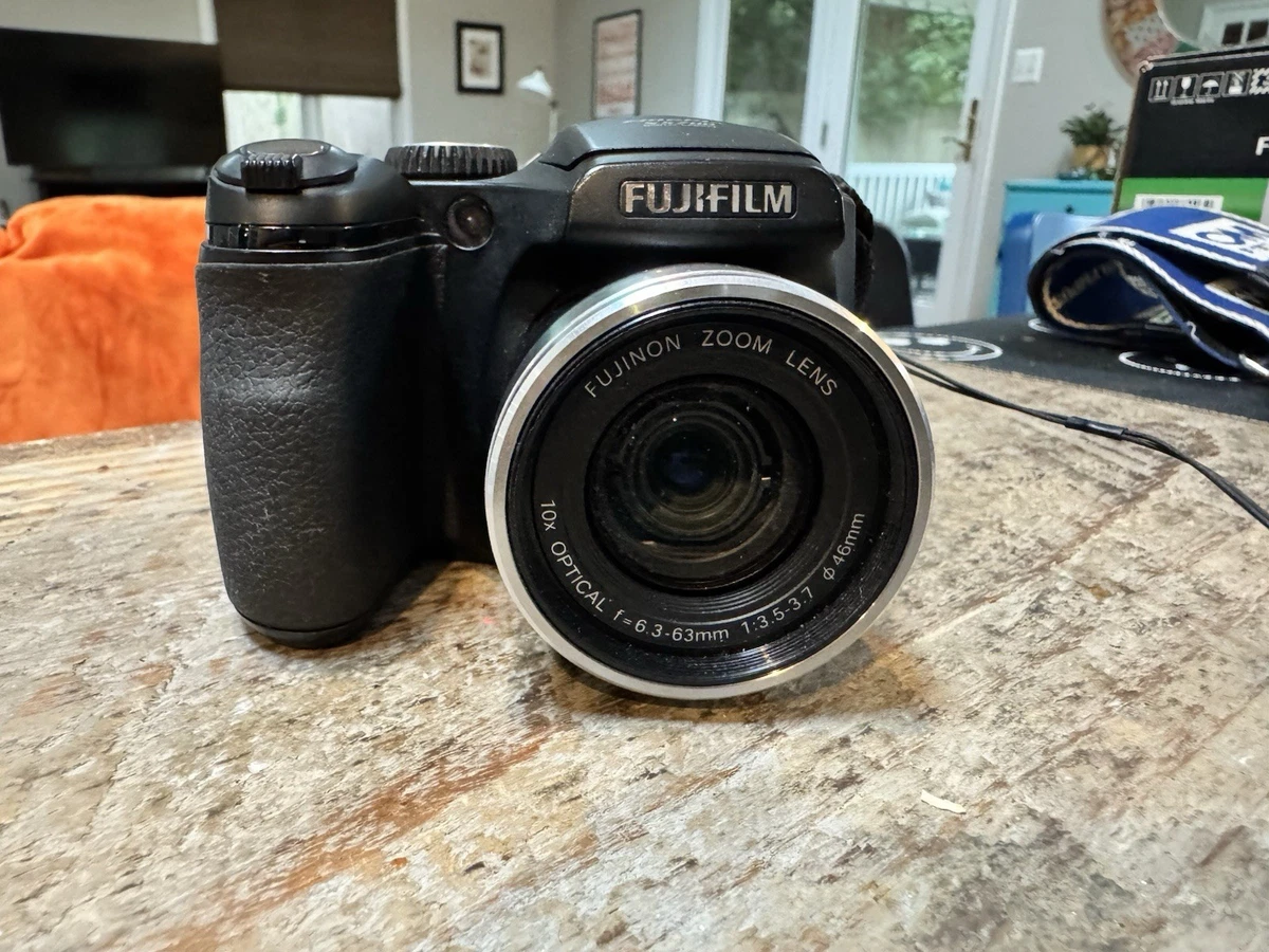 25+ Fujifilm FinePix S Series 7-7.9MP Digital Cameras for sale