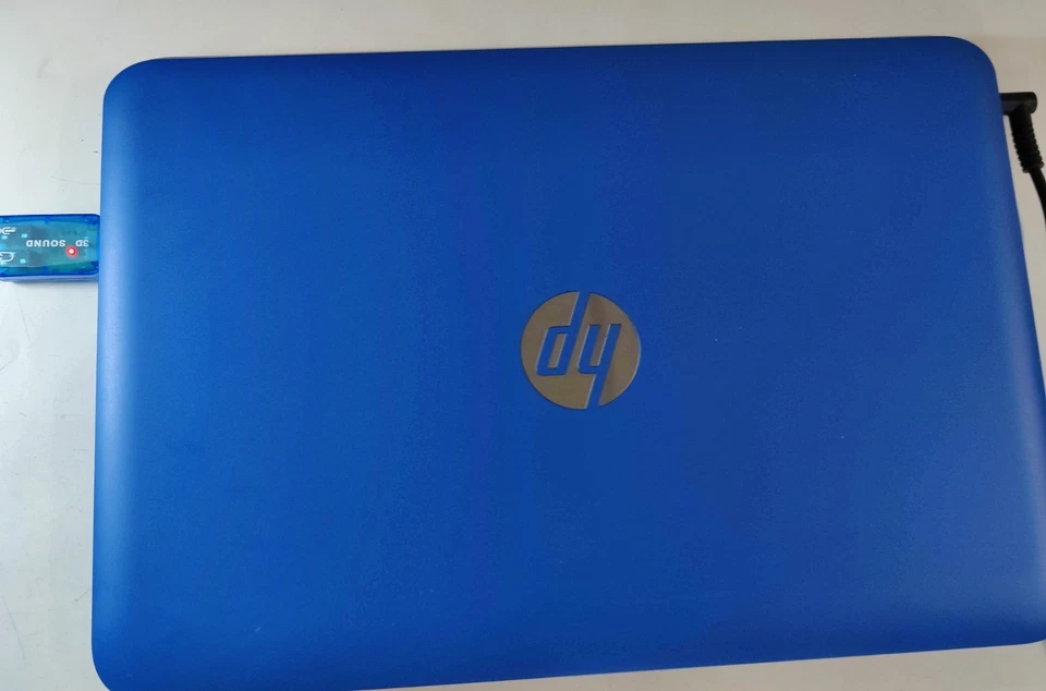 HP laptop Stream 13 Intel Celeron N2840 32GB SSD 2GB RAM Windows 10 Home #588H ✅ - Image 3 of 4