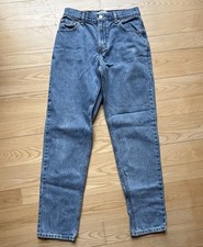 Vintage Levi s 550 Women's 6 L Relaxed Tapered Leg Jeans Medium Wash Blue 6L