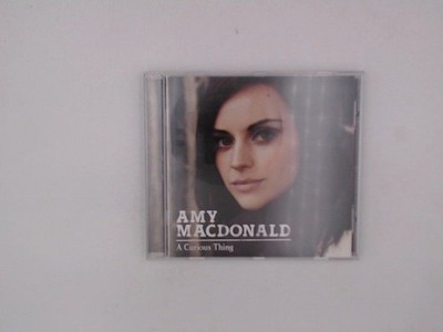 A curious thing / [all songs written ... by Amy MacDonald. Interpr.:] Amy MacDon
