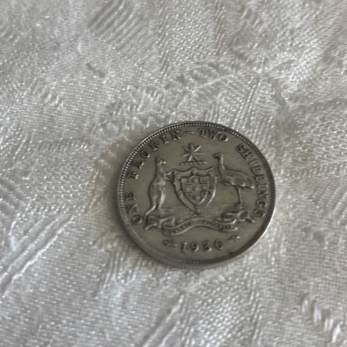 AUSTRALIA KING GEORGE V 1936 1 FLORIN (2 SHILLINGS) SILVER COIN AUSTRALIA - Picture 3 of 4