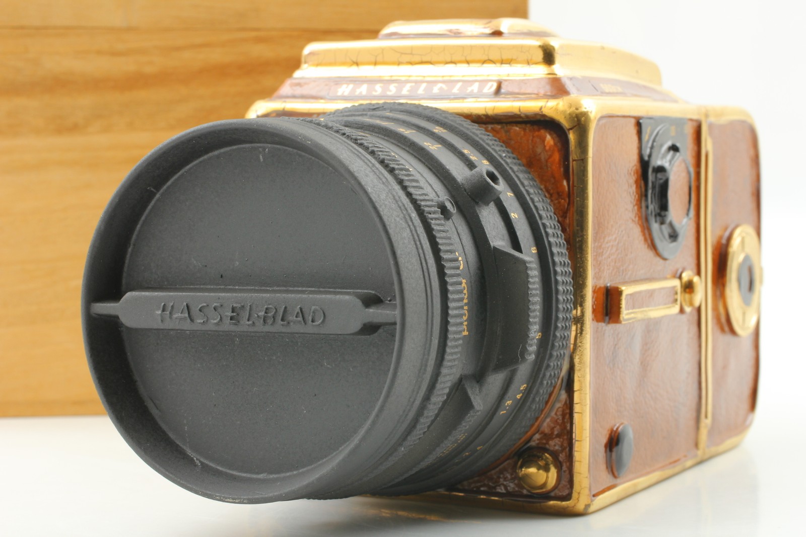 Replica! [Limited] Ceramic Hasselblad 503CW Gold Paint Color From JAPAN