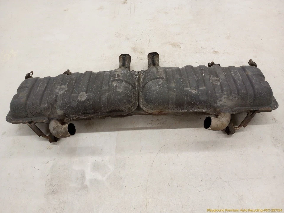 Cadillac CTS COUPE Rear Exhaust Muffler 3.6L 6 Cylinder Fits 2011-2014 11 12 13 Foto 4 de 4