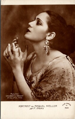 RAQUEL MELLER : PRETTY SPANISH SINGER AND FILM ACTRESS : RPPC